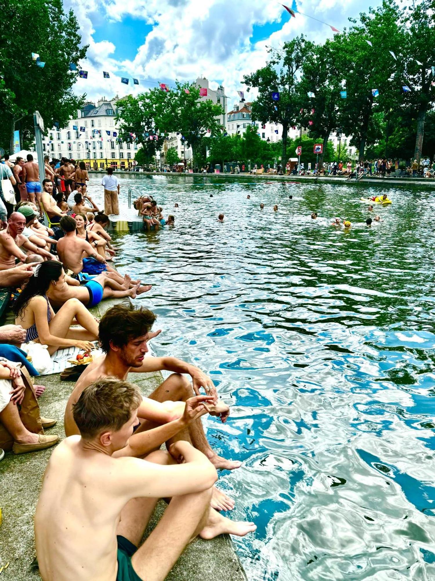 Apartament A Paris, Au Bord De L'Eau Zewnętrze zdjęcie